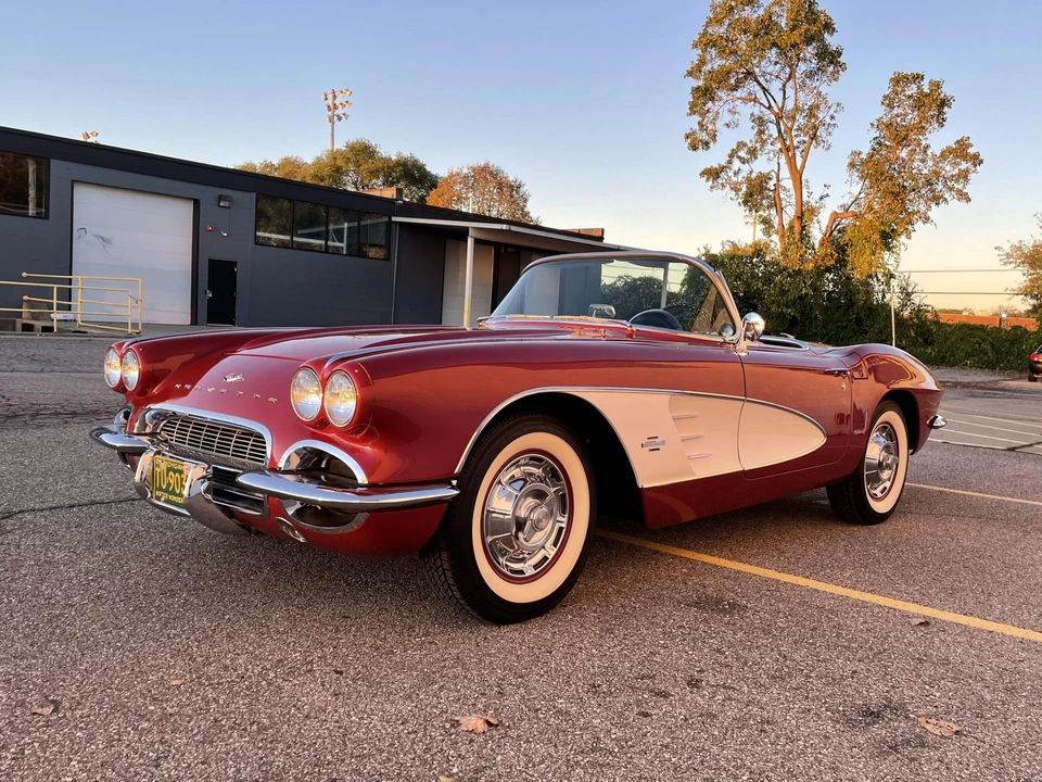 1961 Chevrolet Corvette C1 - Image 4 of 31