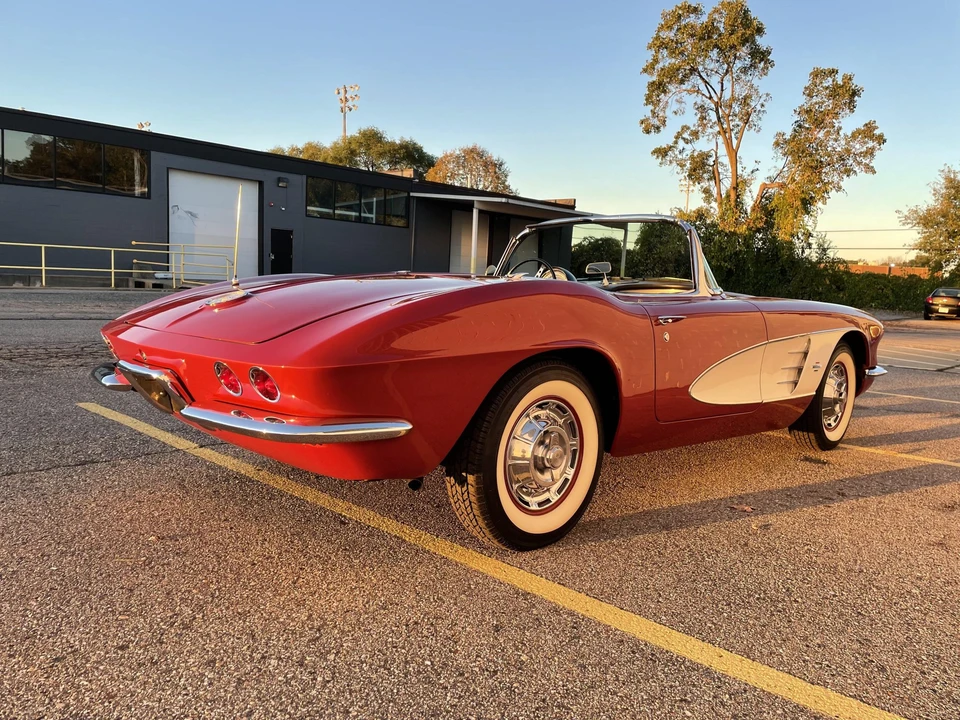 1961 Chevrolet Corvette C1 - Image 9 of 31
