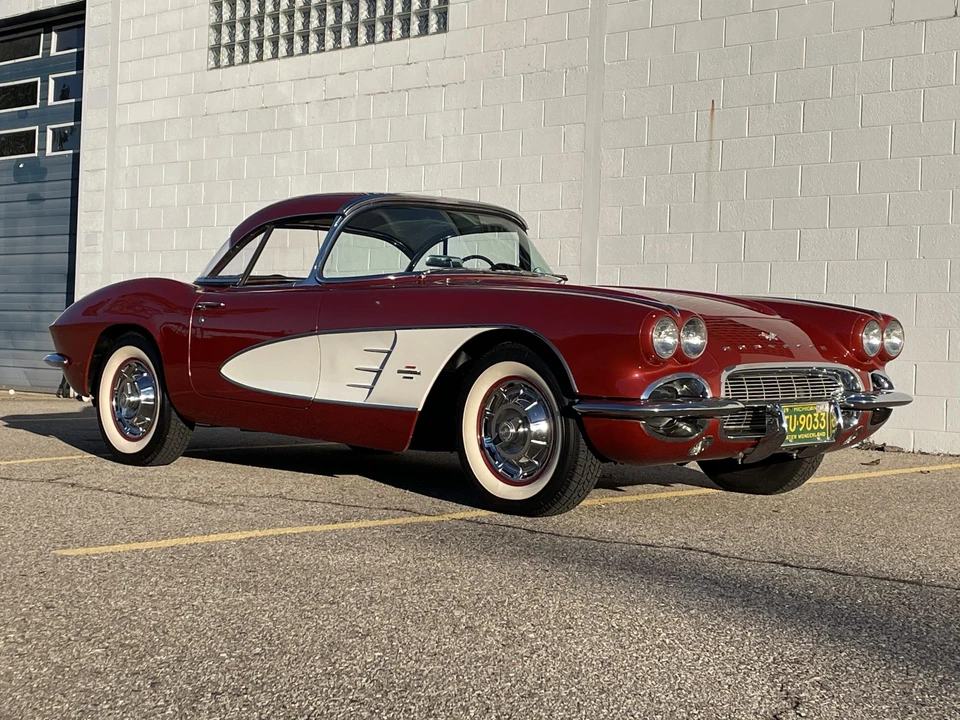 1961 Chevrolet Corvette C1 - Image 15 of 31