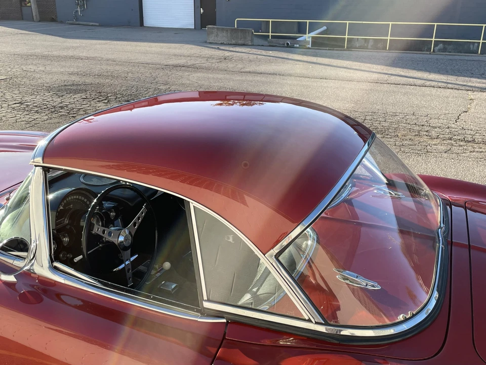 1961 Chevrolet Corvette C1 - Image 26 of 31