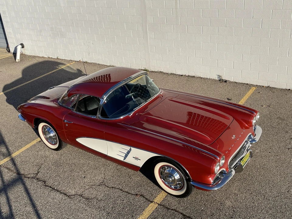 1961 Chevrolet Corvette C1 - Image 18 of 31