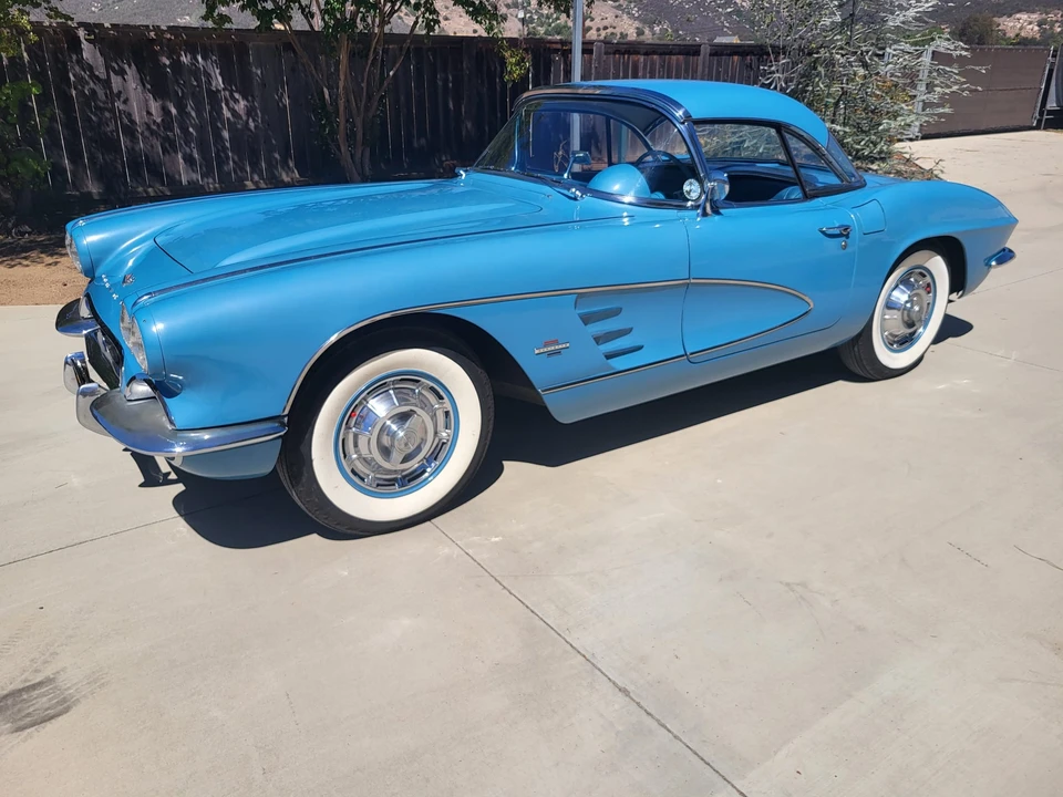 1961 Chevrolet Corvette C1 - Image 30 of 31