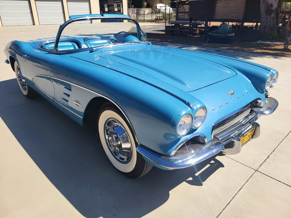 1961 Chevrolet Corvette C1 - Image 10 of 31