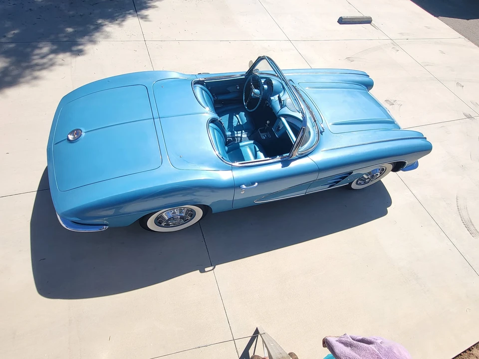 1961 Chevrolet Corvette C1 - Image 15 of 31