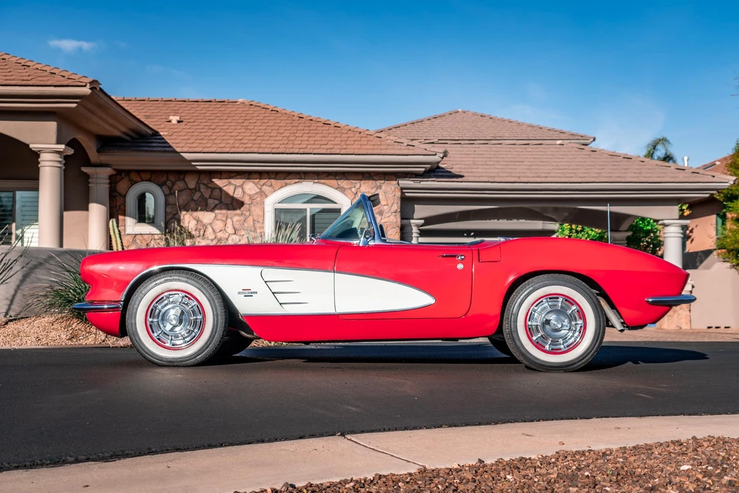 1961 Chevrolet Corvette C1 - Image 18 of 31