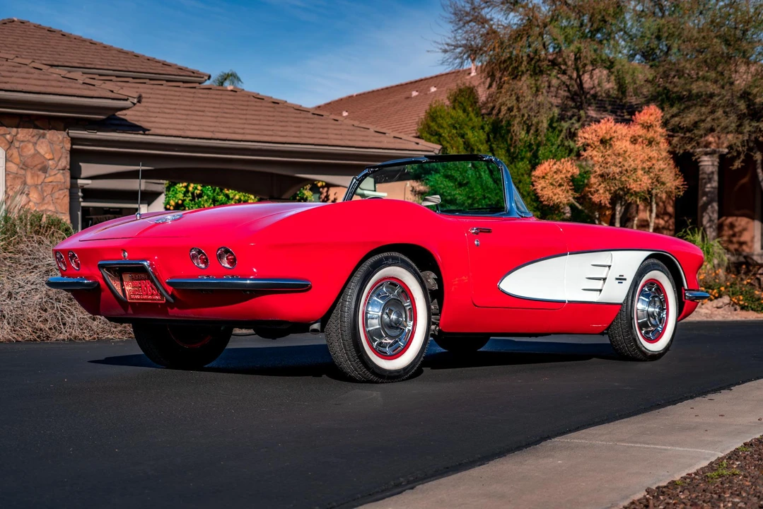 1961 Chevrolet Corvette C1 - Image 13 of 31