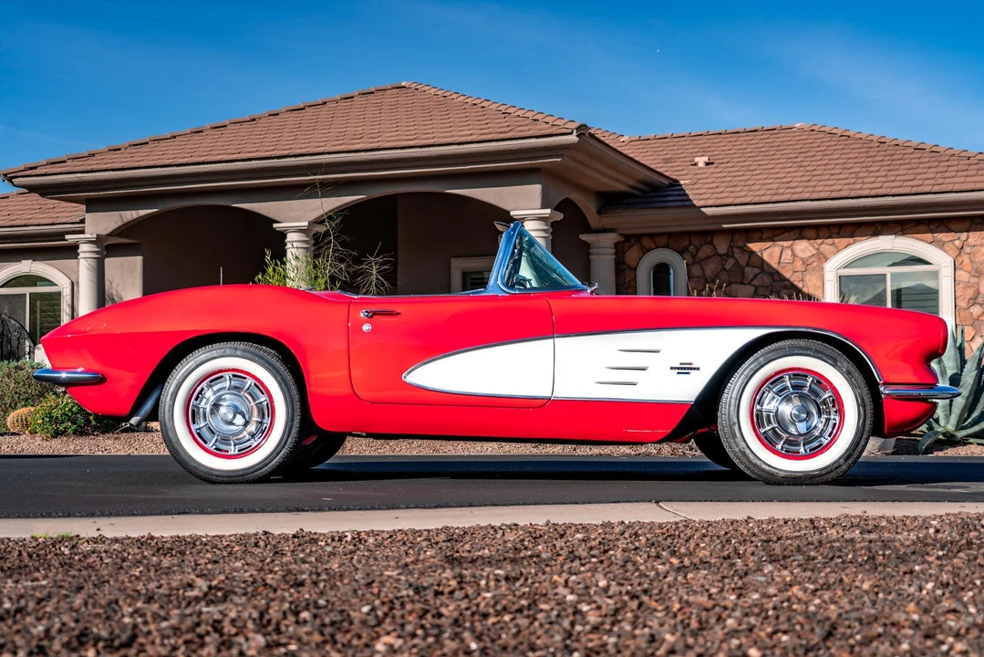 1961 Chevrolet Corvette C1 - Image 11 of 31