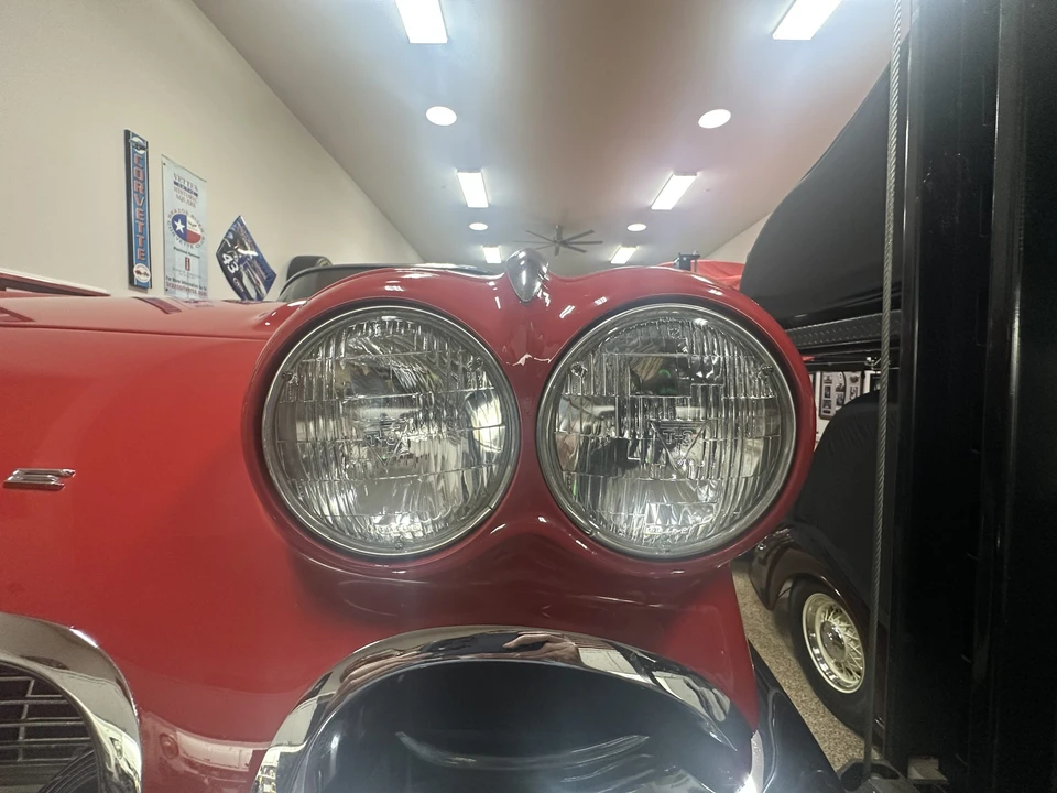 1961 Chevrolet Corvette C1 - Image 30 of 31