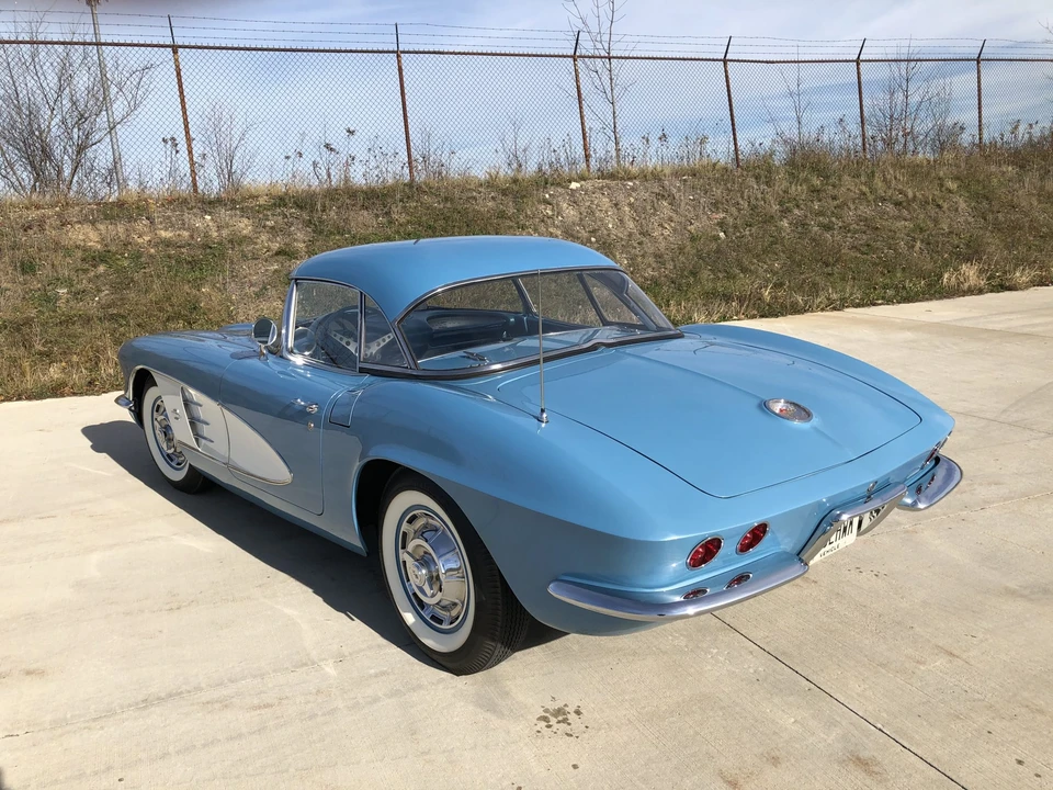 1961 Chevrolet Corvette C1 - Image 18 of 31
