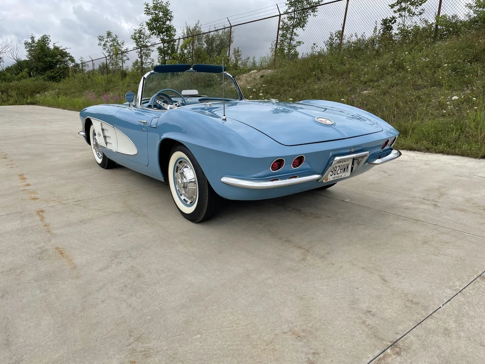 1961 Chevrolet Corvette C1 - Image 7 of 31