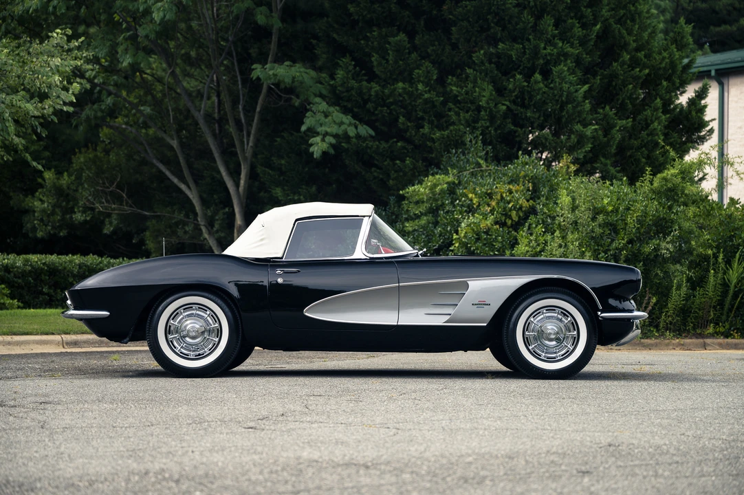 1961 Chevrolet Corvette C1 - Image 29 of 31