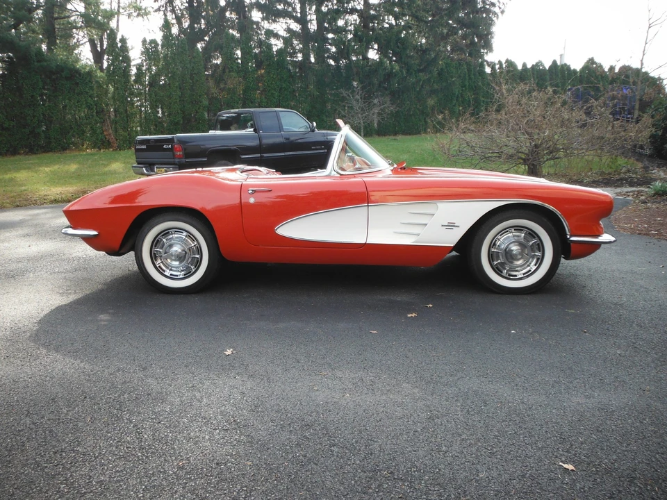1961 Chevrolet Corvette C1 - Image 10 of 31