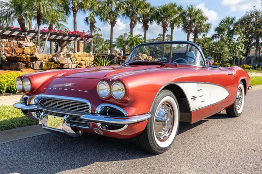 1961 Chevrolet Corvette C1 - Image 2 of 31