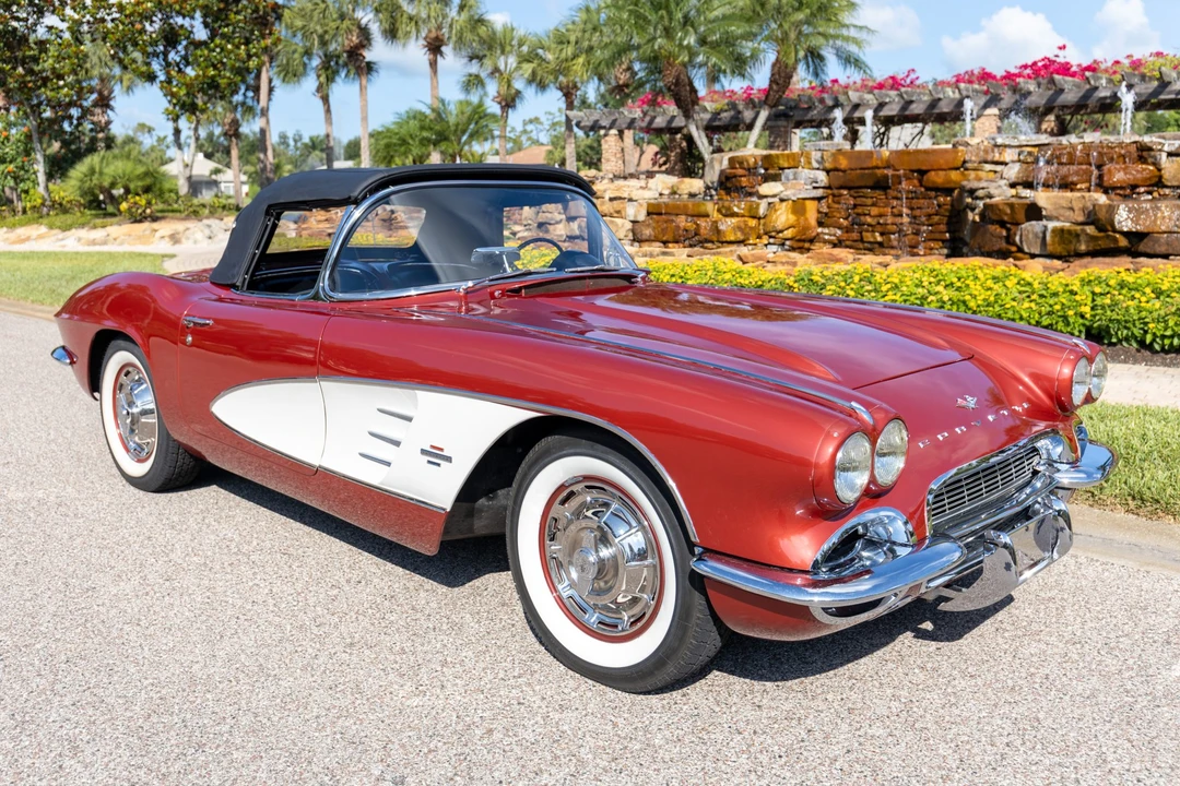 1961 Chevrolet Corvette C1 - Image 12 of 31