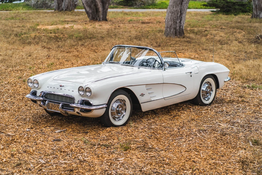 1961 Chevrolet Corvette C1 - Image 3 of 31
