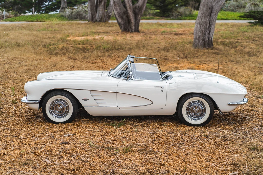 1961 Chevrolet Corvette C1 - Image 6 of 31