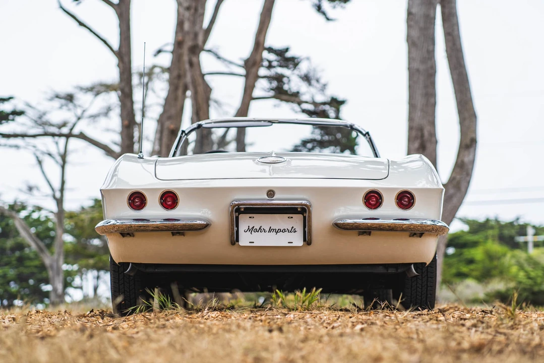 1961 Chevrolet Corvette C1 - Image 16 of 31