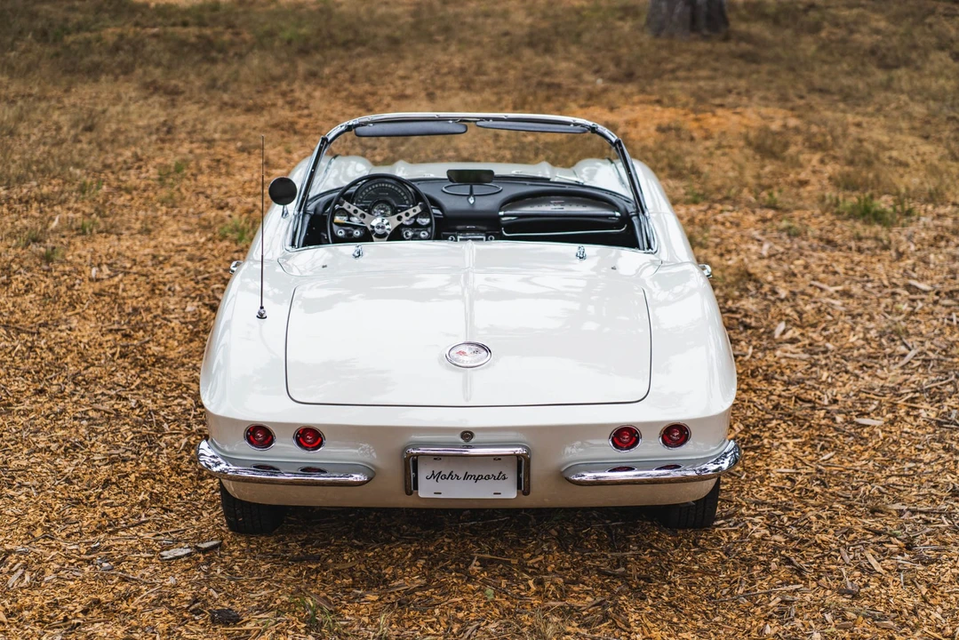 1961 Chevrolet Corvette C1 - Image 14 of 31