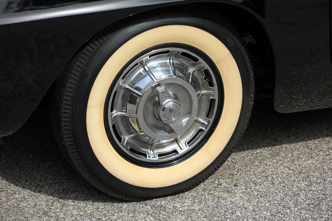 1961 Chevrolet Corvette C1 - Image 19 of 31
