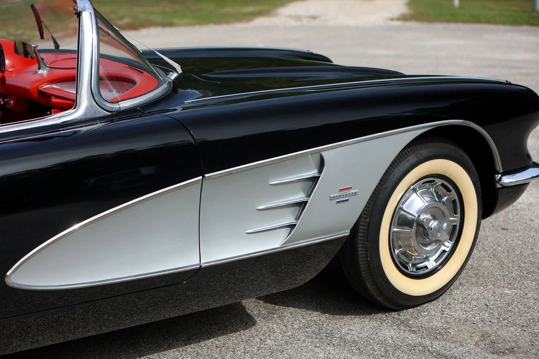 1961 Chevrolet Corvette C1 - Image 20 of 31