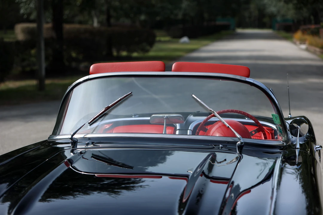 1961 Chevrolet Corvette C1 - Image 26 of 31