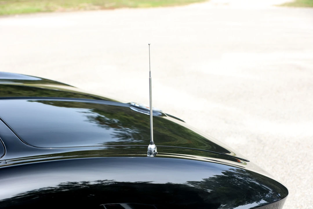 1961 Chevrolet Corvette C1 - Image 30 of 31