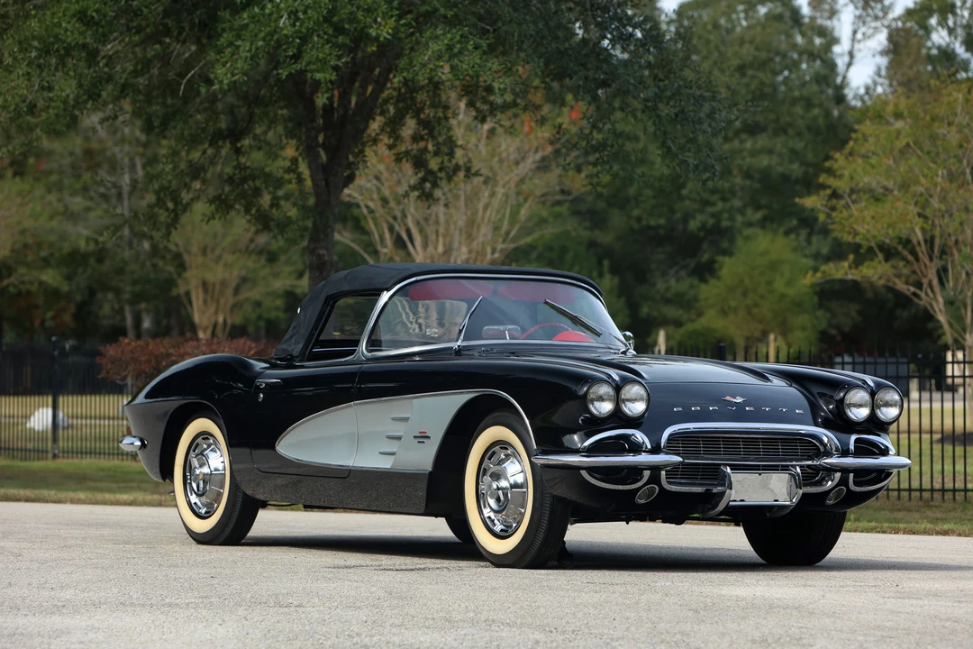 1961 Chevrolet Corvette C1 - Image 10 of 31