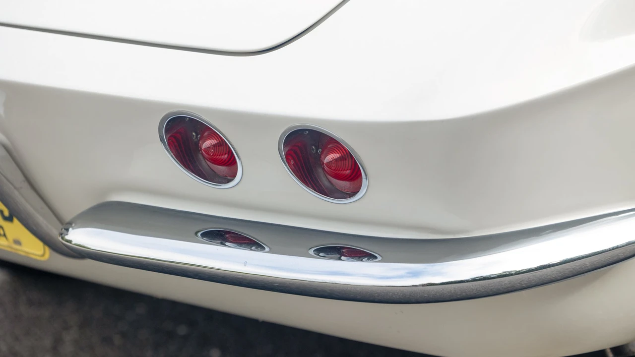 1961 Chevrolet Corvette C1 - Image 14 of 31