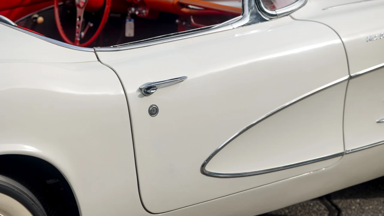 1961 Chevrolet Corvette C1 - Image 30 of 31