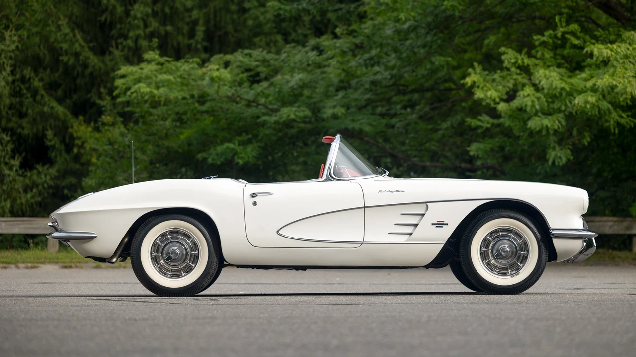 1961 Chevrolet Corvette C1 - Image 11 of 31