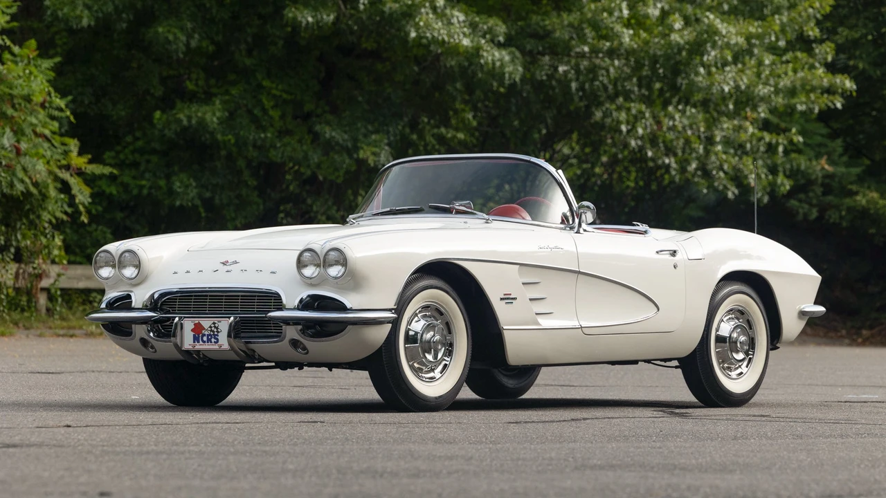 1961 Chevrolet Corvette C1 - Image 19 of 31