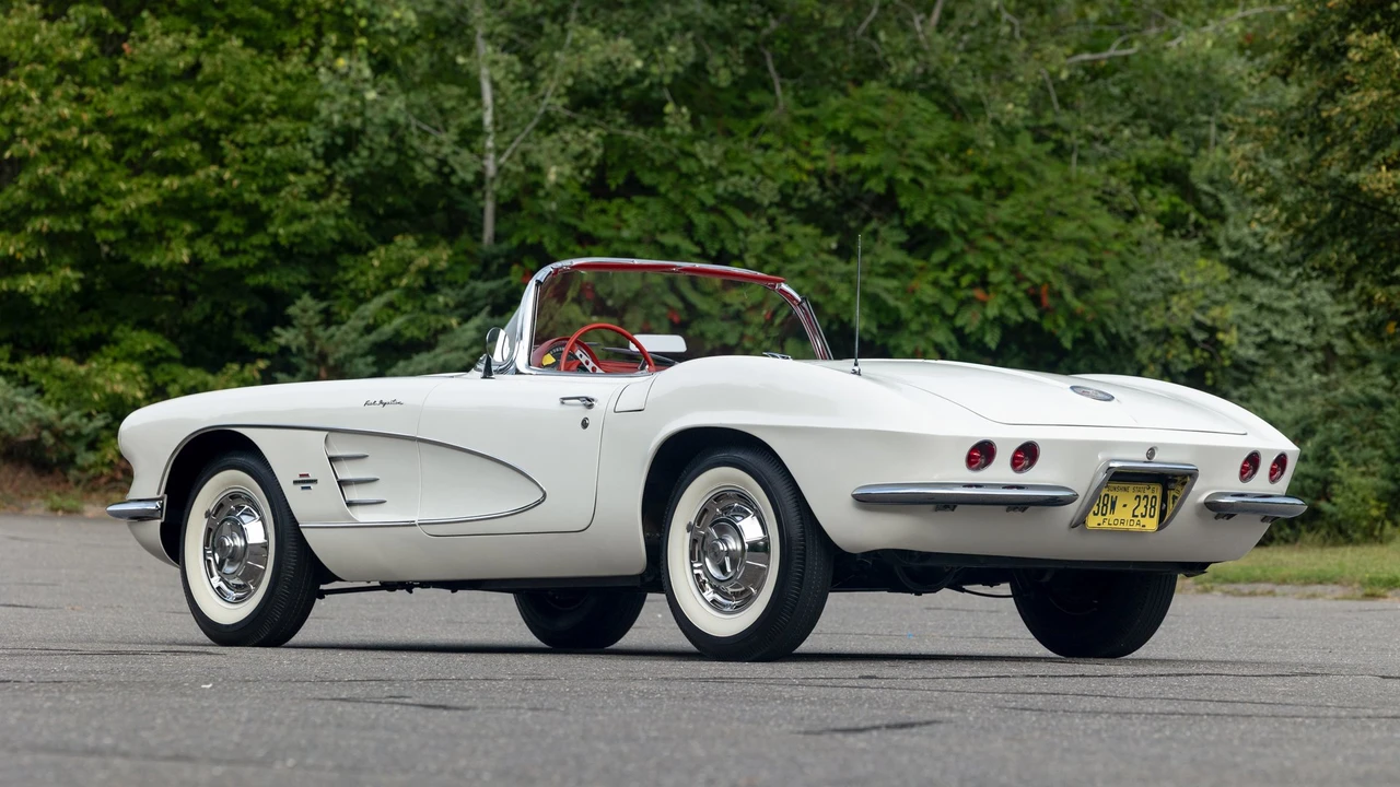 1961 Chevrolet Corvette C1 - Image 12 of 31