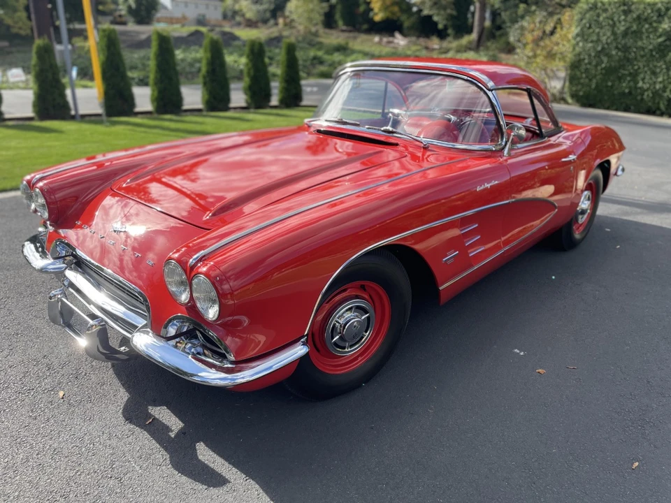 1961 Chevrolet Corvette C1 - Image 2 of 31
