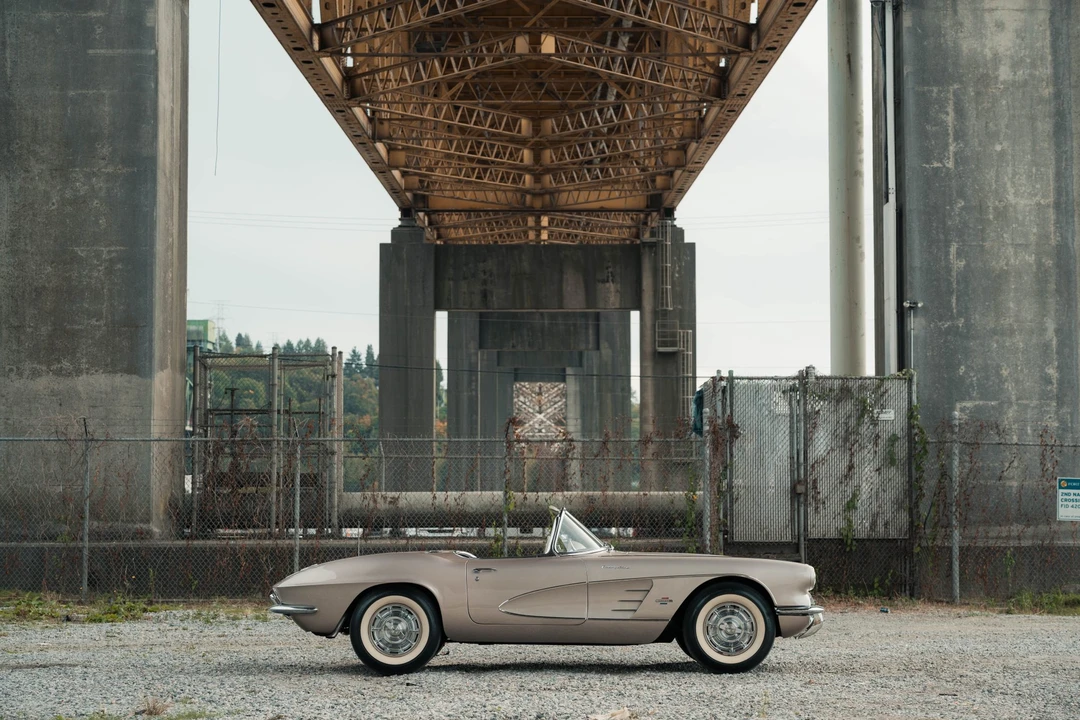 1961 Chevrolet Corvette C1 - Image 15 of 31