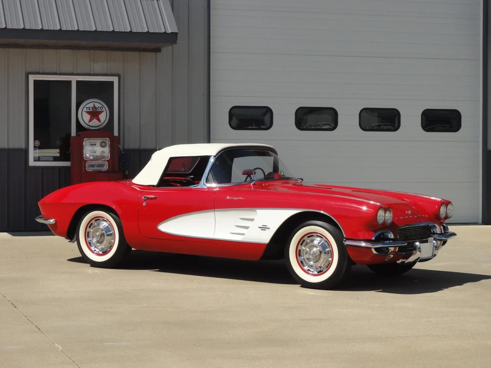 1961 Chevrolet Corvette C1 - Image 18 of 31