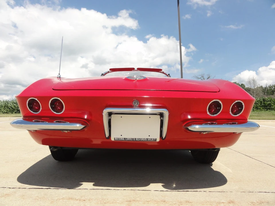 1961 Chevrolet Corvette C1 - Image 31 of 31