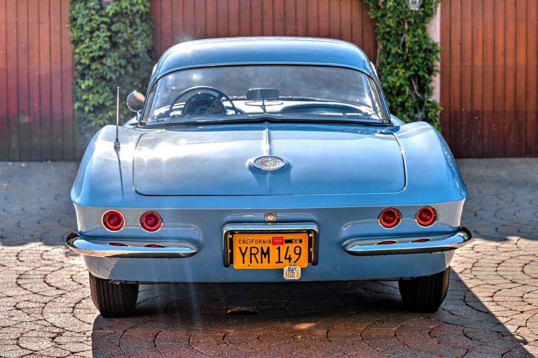 1961 Chevrolet Corvette C1 - Image 15 of 31