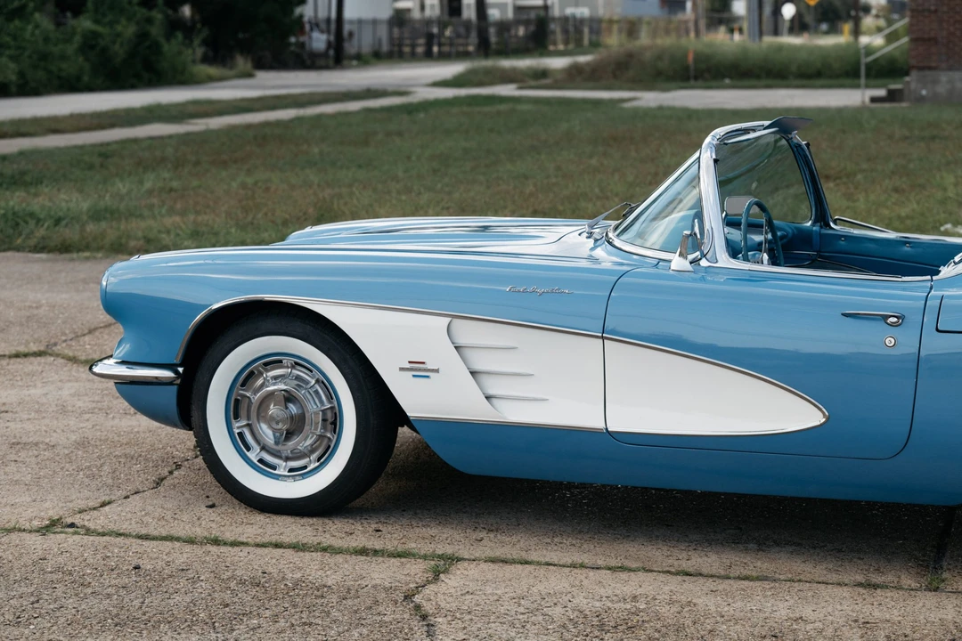 1961 Chevrolet Corvette C1 - Image 24 of 31
