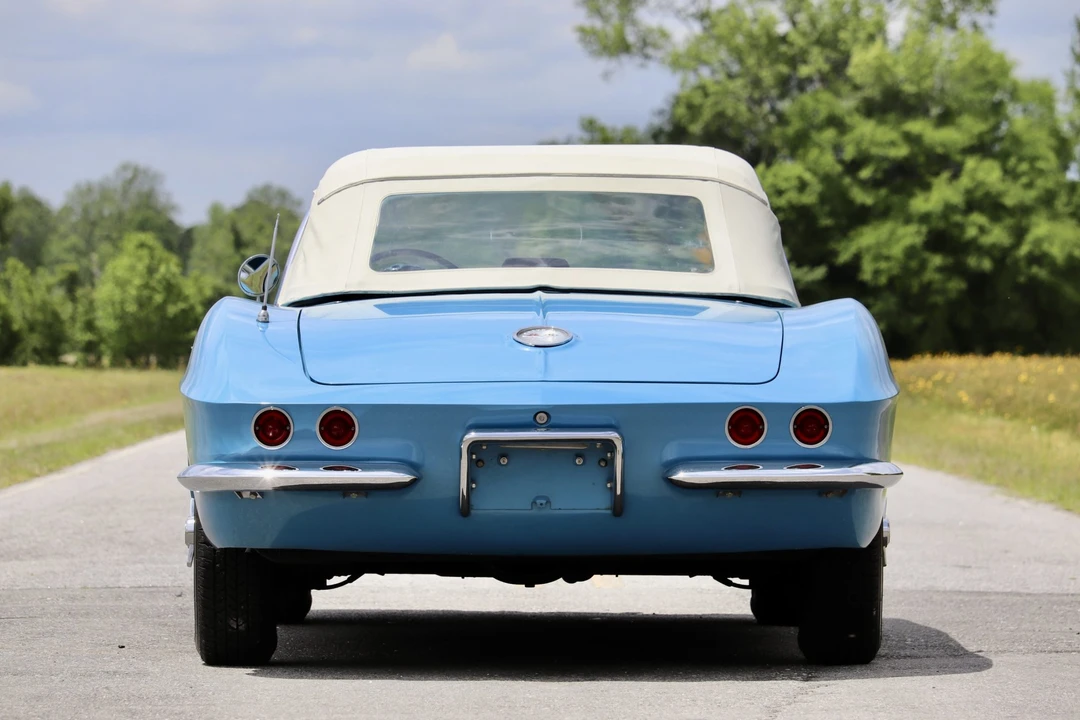 1961 Chevrolet Corvette C1 - Image 8 of 31