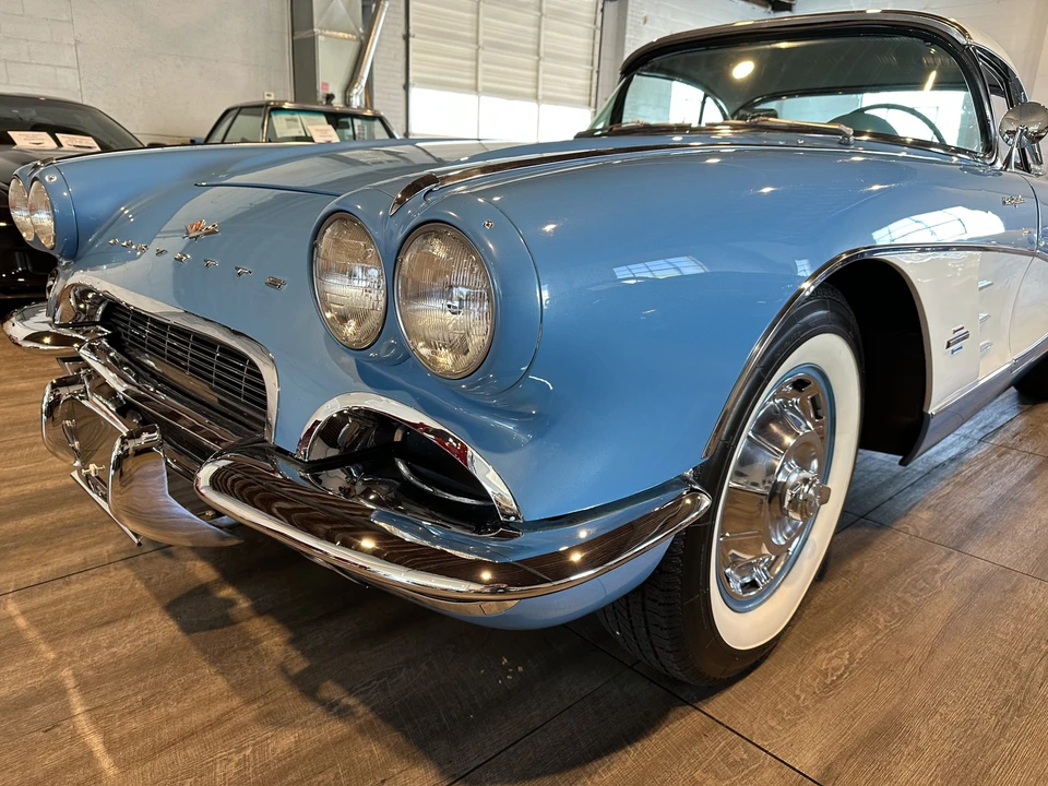 1961 Chevrolet Corvette C1 - Image 23 of 31