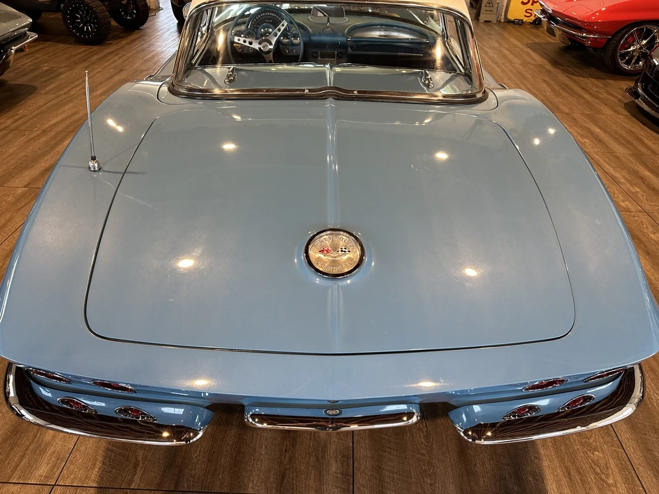 1961 Chevrolet Corvette C1 - Image 25 of 31