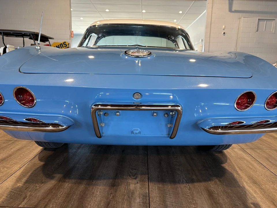 1961 Chevrolet Corvette C1 - Image 29 of 31
