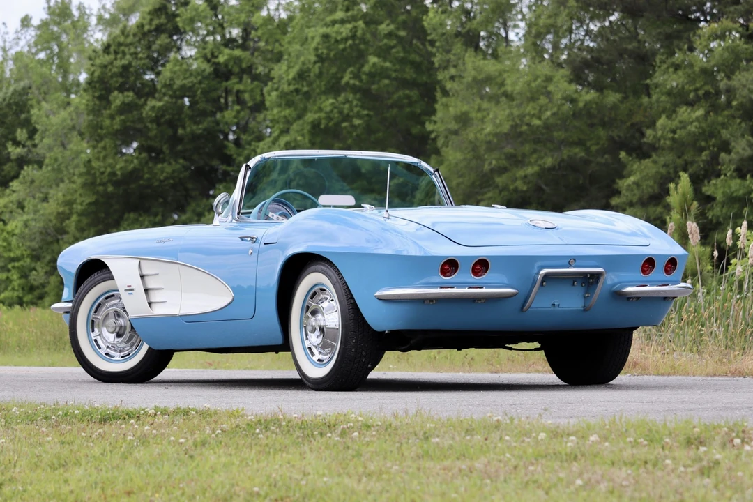 1961 Chevrolet Corvette C1 - Image 10 of 31
