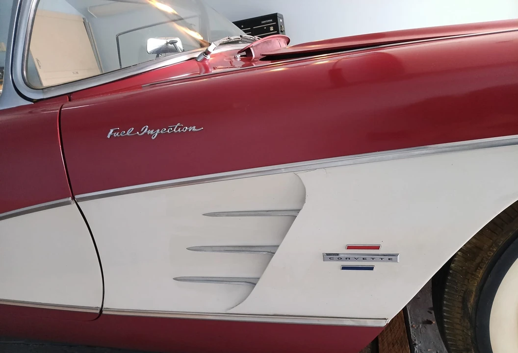1961 Chevrolet Corvette C1 - Image 27 of 31