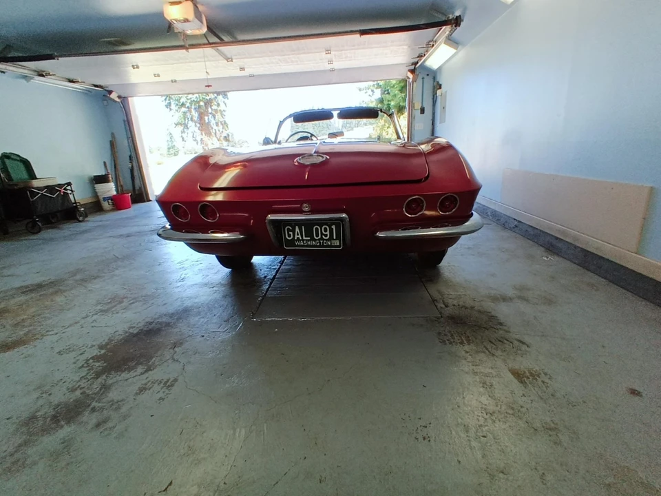 1961 Chevrolet Corvette C1 - Image 10 of 31