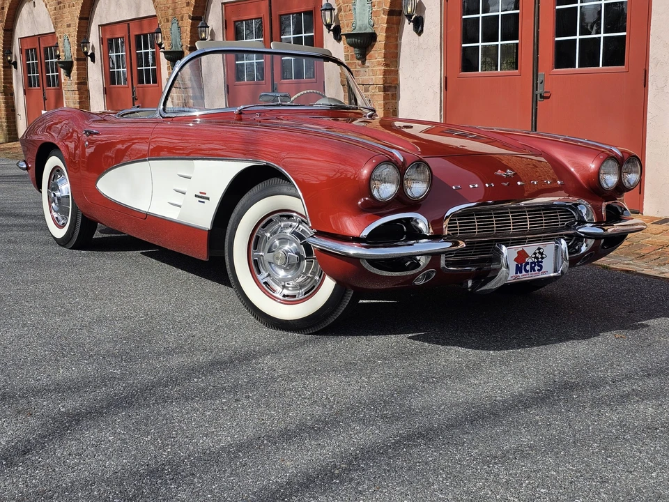 1961 Chevrolet Corvette C1 - Image 10 of 31