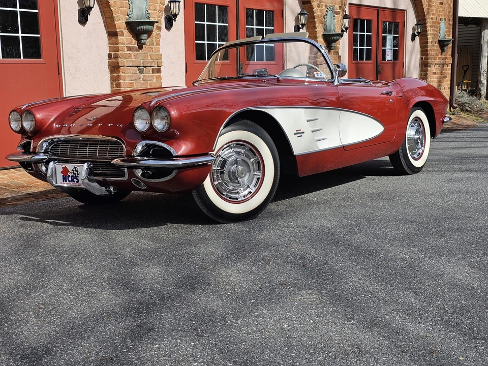 1961 Chevrolet Corvette C1 - Image 3 of 31