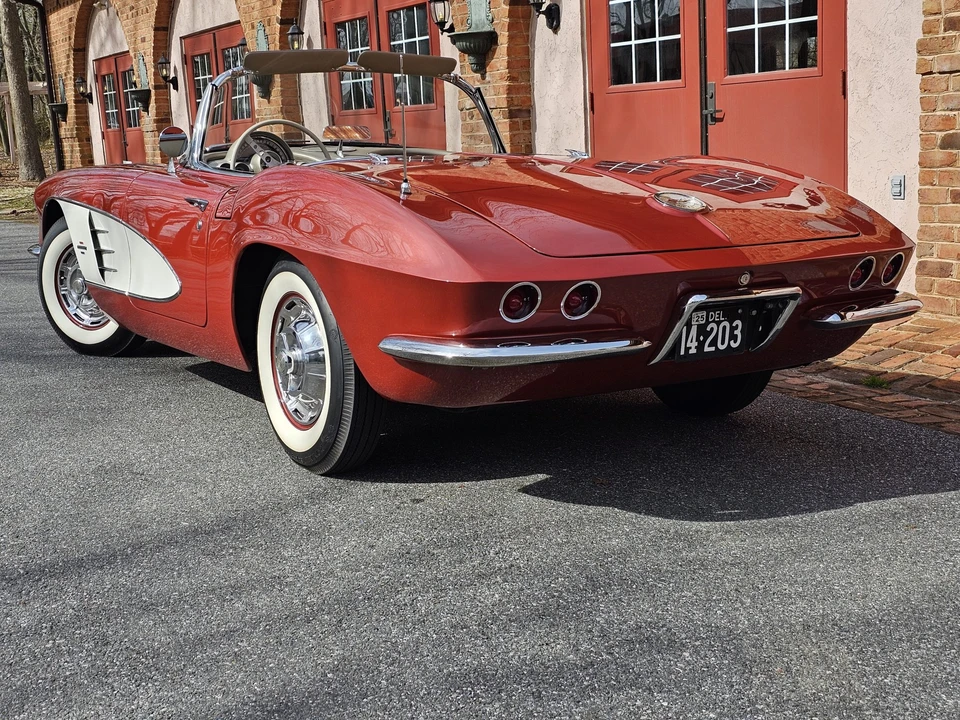 1961 Chevrolet Corvette C1 - Image 28 of 31
