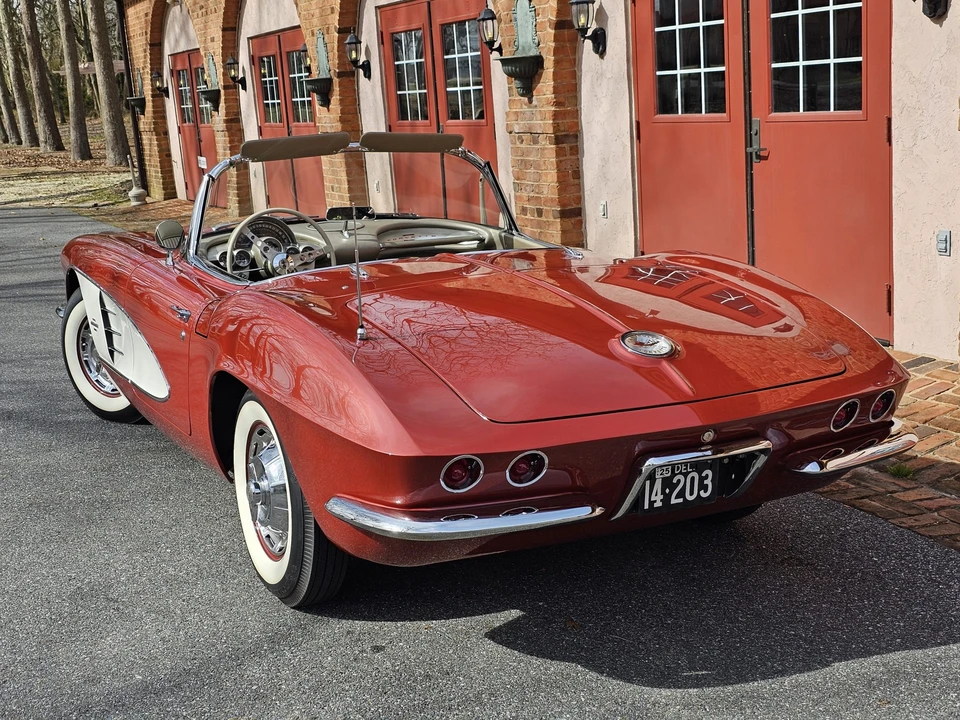 1961 Chevrolet Corvette C1 - Image 25 of 31