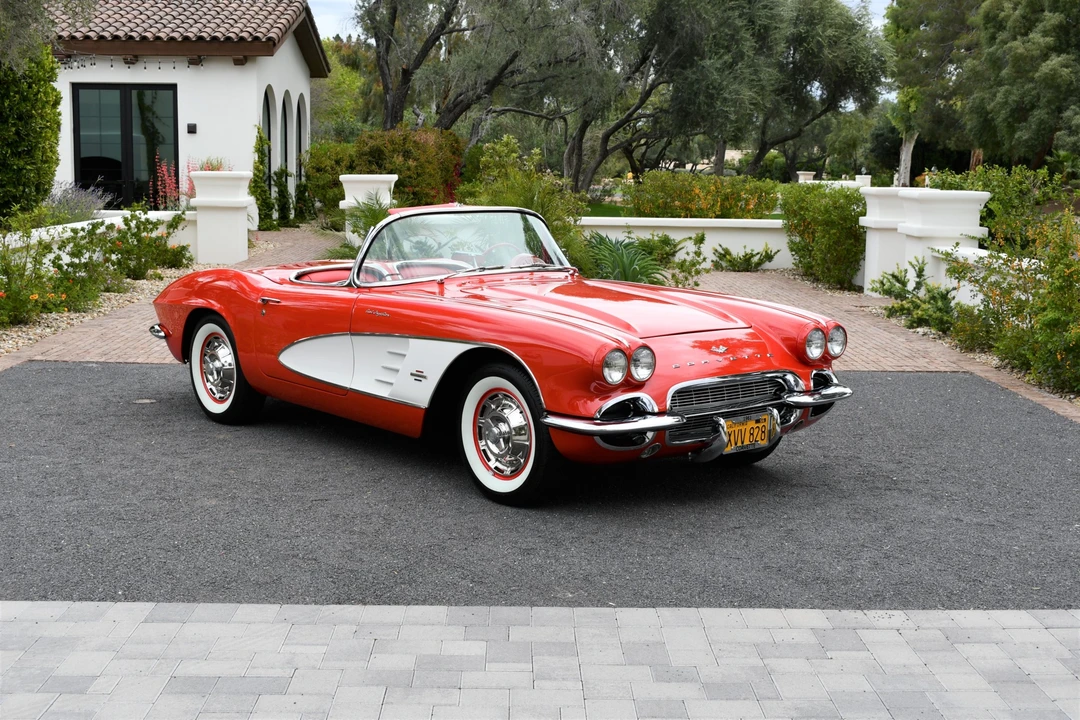 1961 Chevrolet Corvette C1 - Image 13 of 31